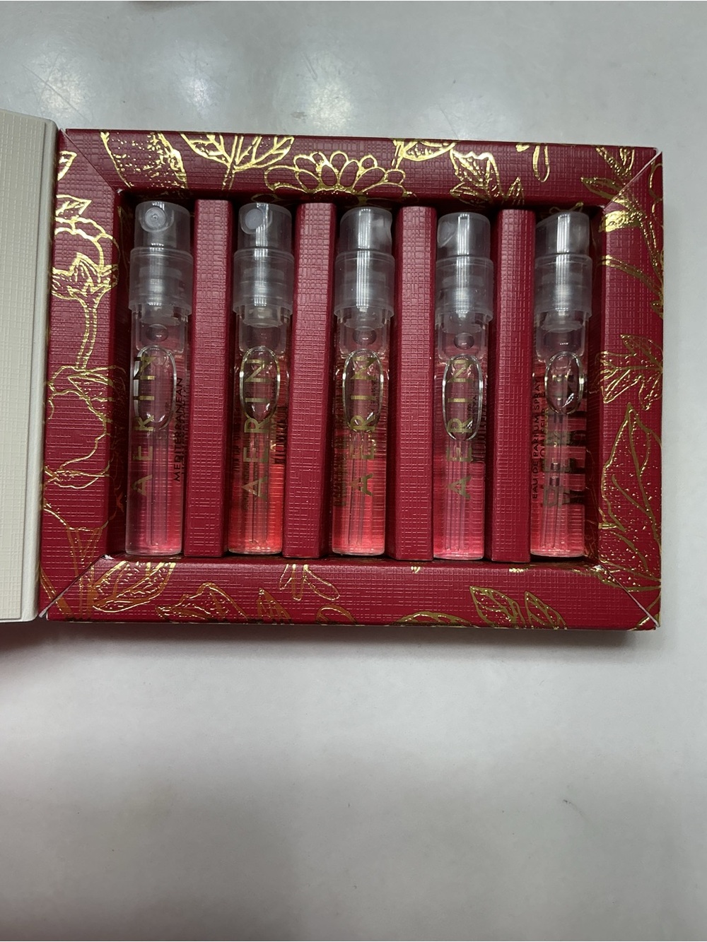 Aerin Discovery Set Embossed Gift Box Set of 5 - Picture 3 of 3